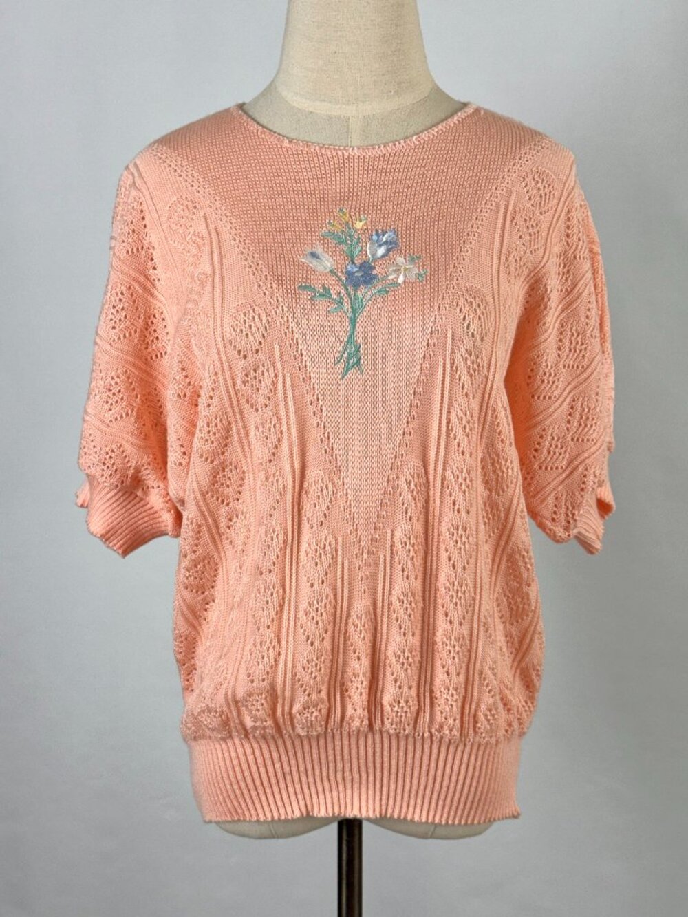 Vtg 80s Coral Pink Pointelle Sweater Embroidered Flowers Golden Girls Grannycore